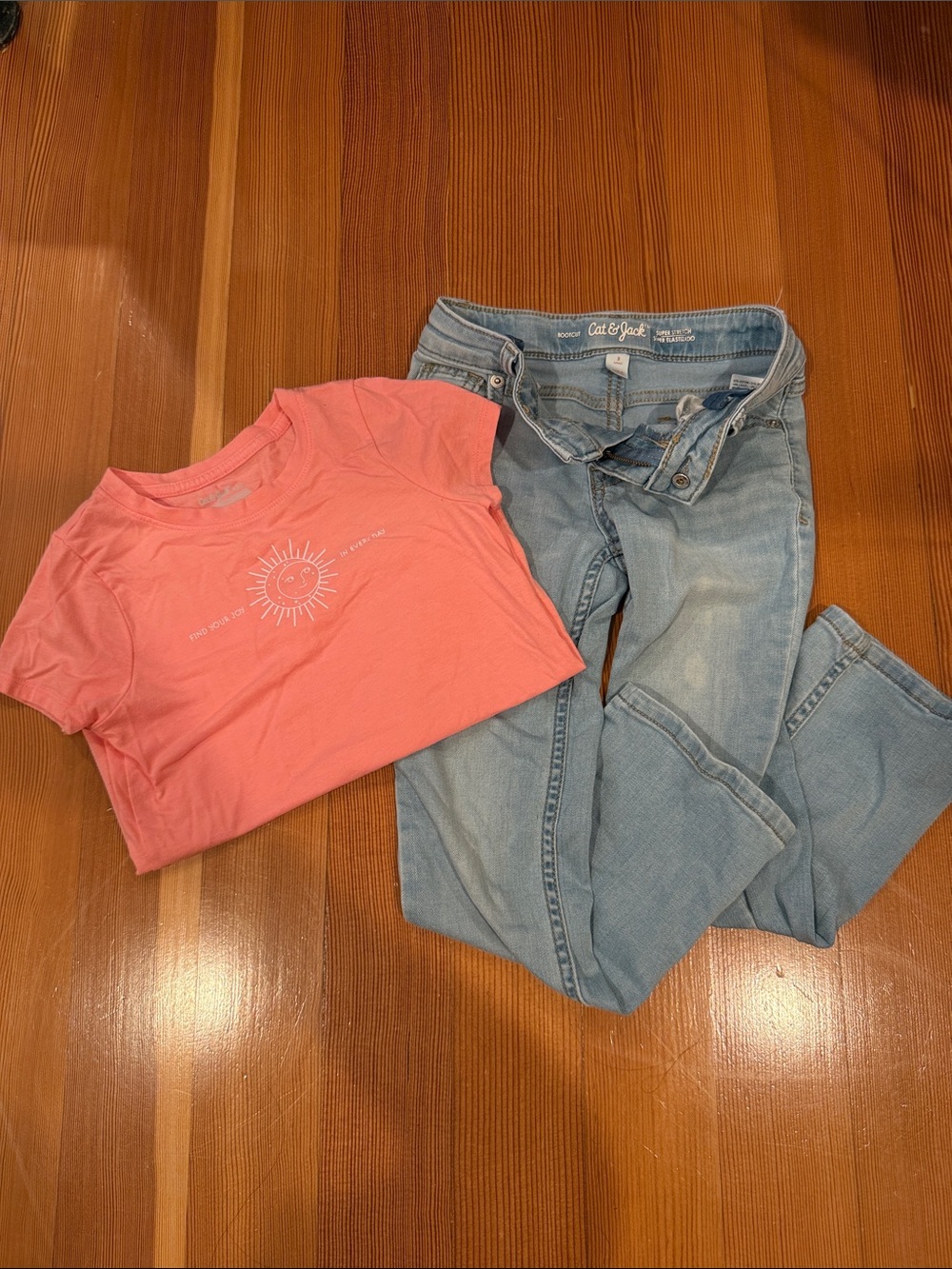 Cat & Jack Light Blue Skinny Jeans with Coral Pink Tee